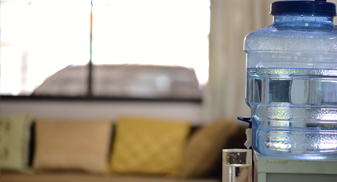 أطعم مسكينًا